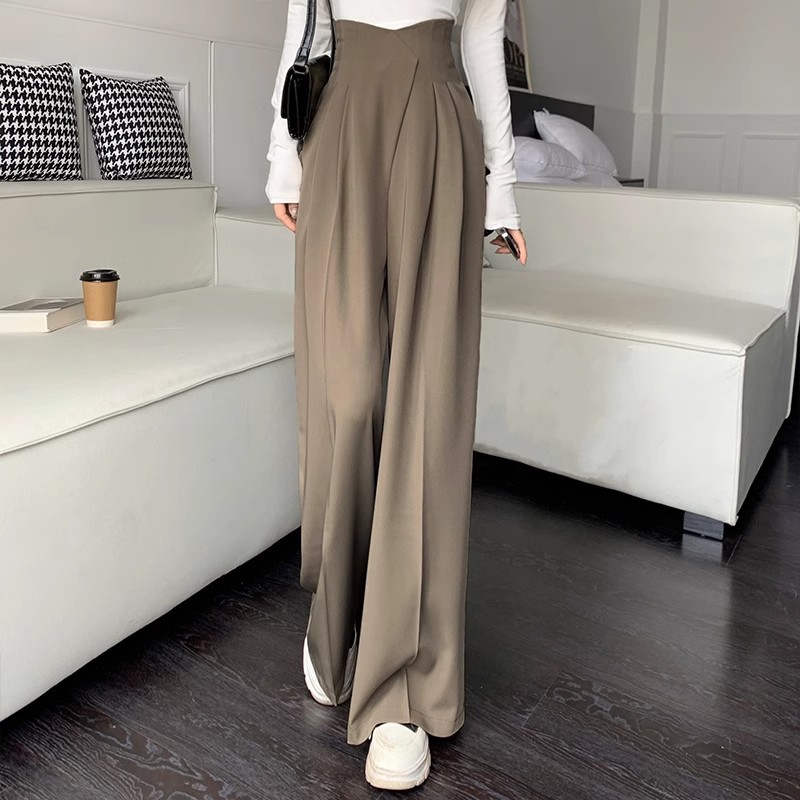 https://fulmo-img-server.com/pants-set/49d31dbc-8e39-4f06-962f-0f820c6aeba5.jpg