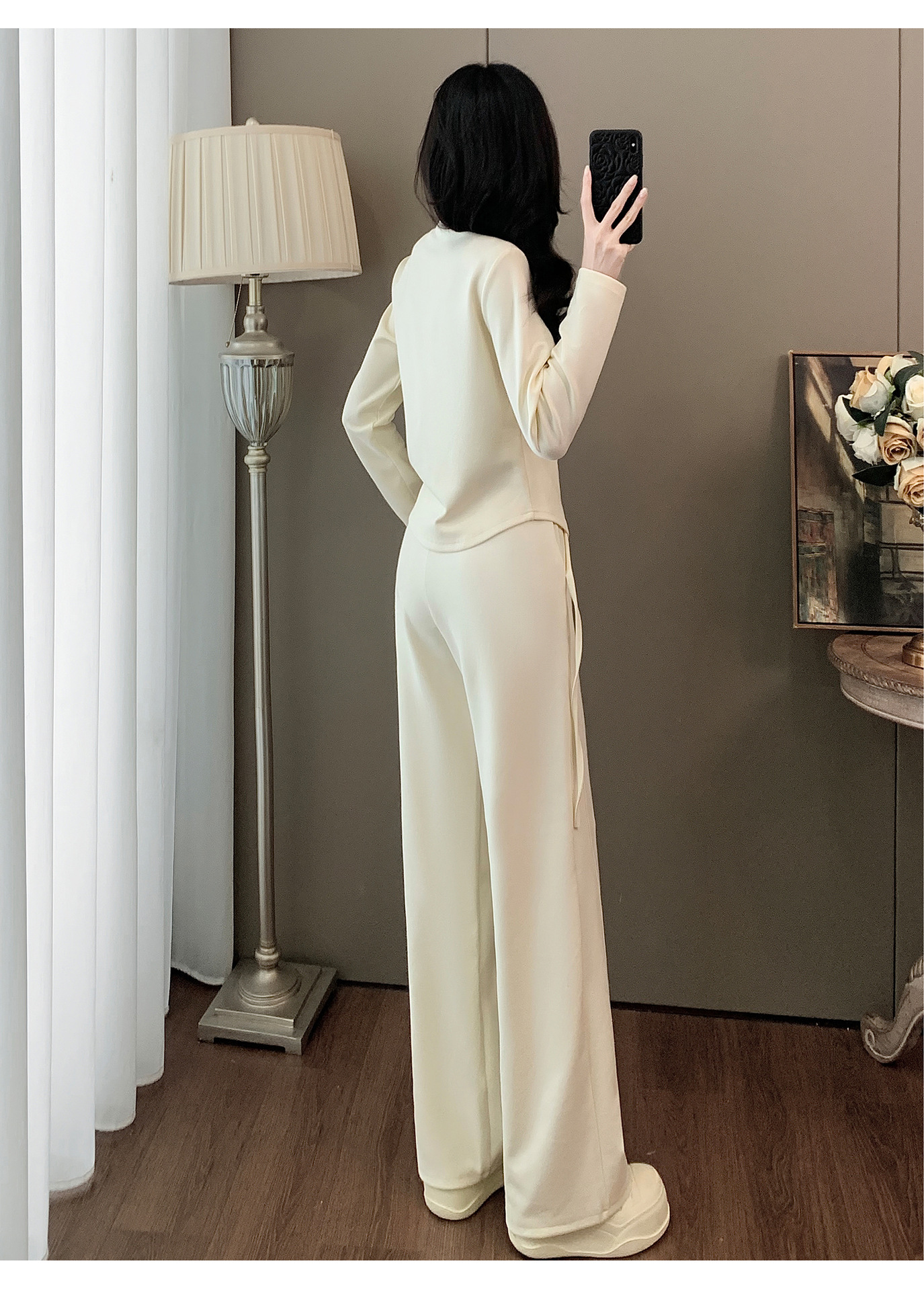 https://fulmo-img-server.com/pants-set/4a1efbaa-4e8c-4215-9ce3-435897a5f934.jpg
