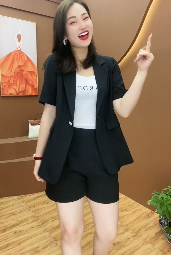 パンツセットアップ ゆったり半袖ジャケットショートパンツセット