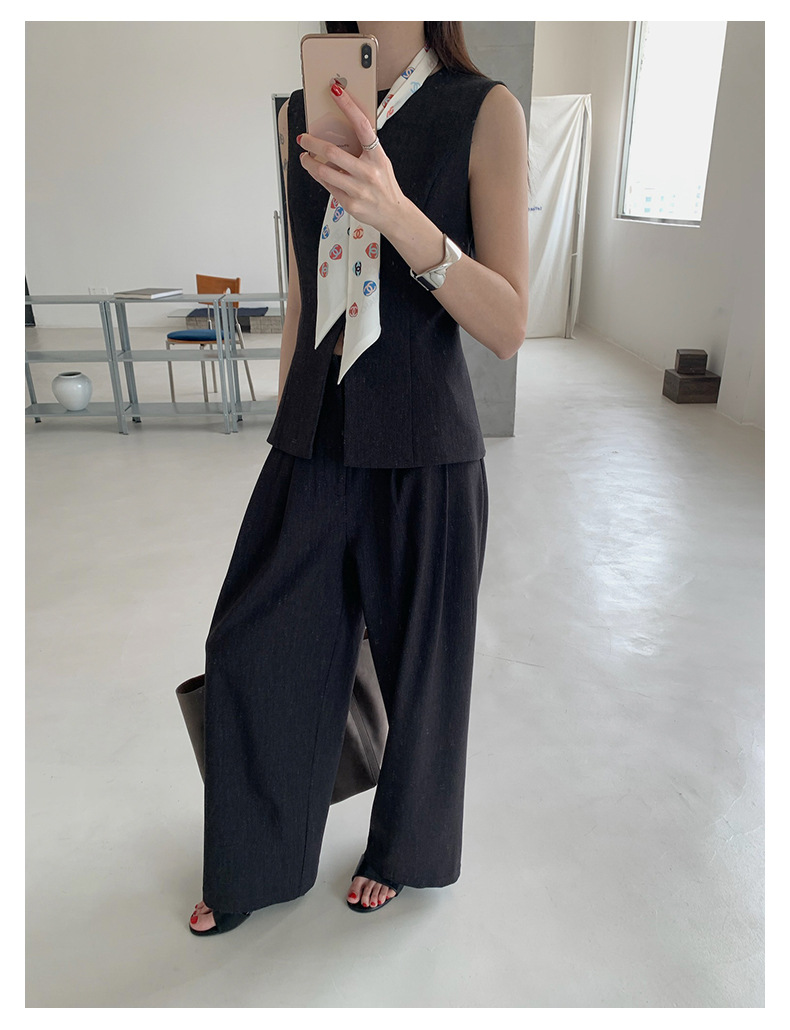 パンツセットアップ 洗練ノースリーブワイドパンツセット