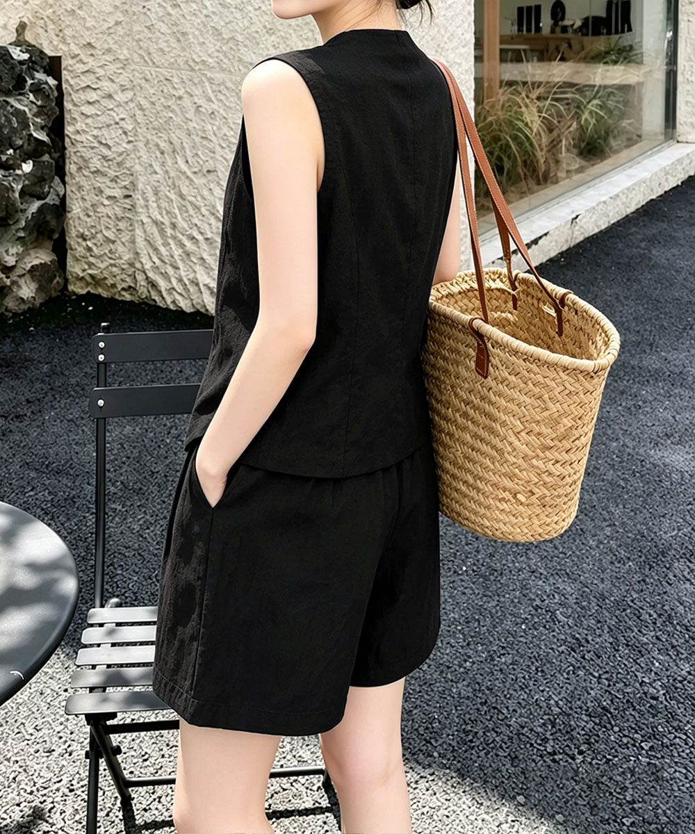 https://fulmo-img-server.com/pants-set/512459f0-1579-422e-8f09-77d439d15928.jpg