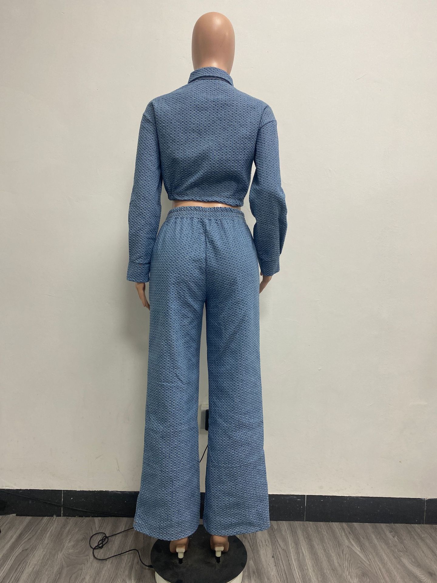 パンツセットアップ 立体織り模様のワイドパンツセット