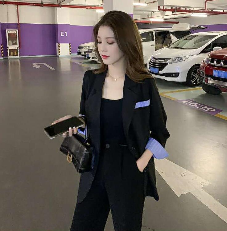 https://fulmo-img-server.com/pants-set/52ecaf09-8c1d-4ff8-bcd3-c905dd9b8c1c.jpg