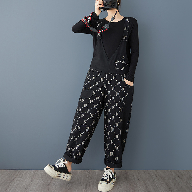 パンツセットアップ 幾何学模様サロペットパンツ