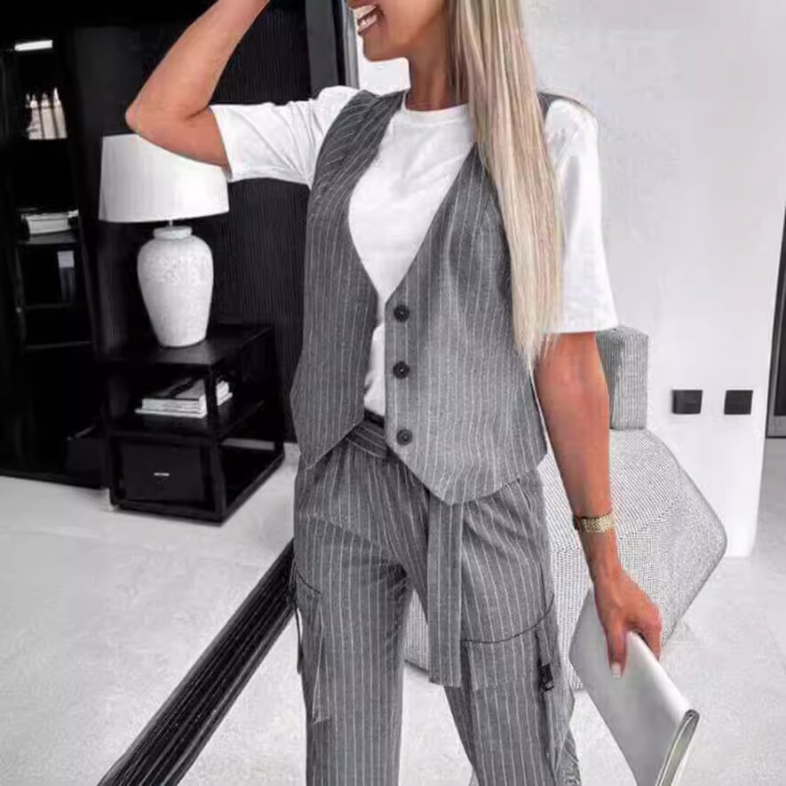 https://fulmo-img-server.com/pants-set/58b792c6-9d8d-4db9-863e-9eff60ff59ca.jpg