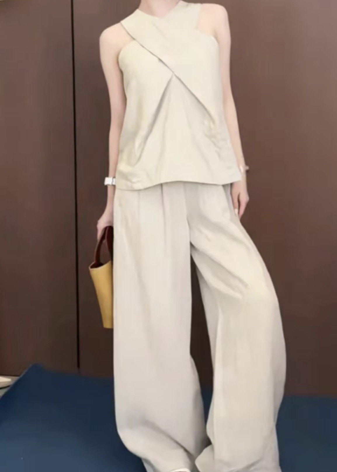 パンツセットアップ クロスネックワイドパンツセット