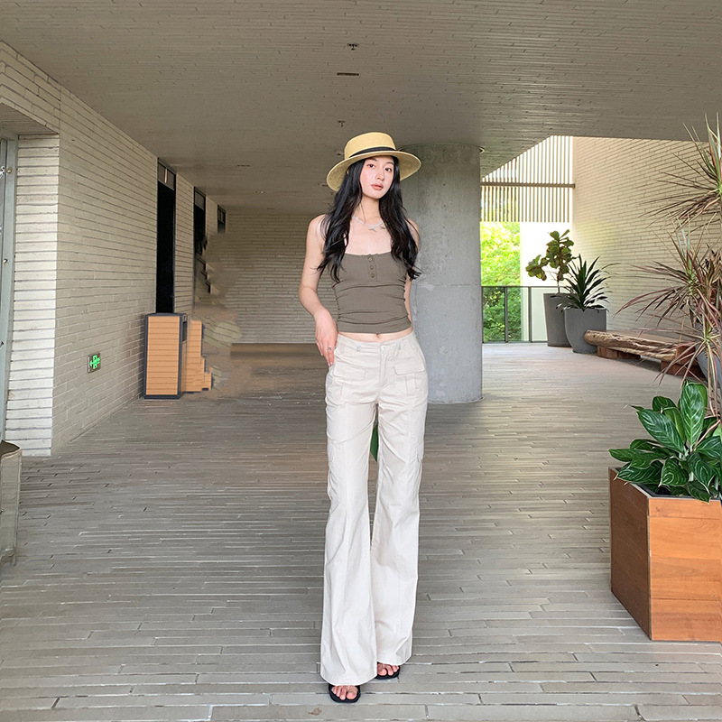 https://fulmo-img-server.com/pants-set/64ac91ff-dd5c-4bee-b5d3-2bef8a8b5134.jpg