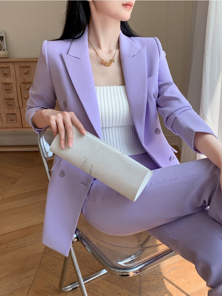 https://fulmo-img-server.com/pants-set/65ad5816-265f-454e-b304-63b00aec76b9.jpg