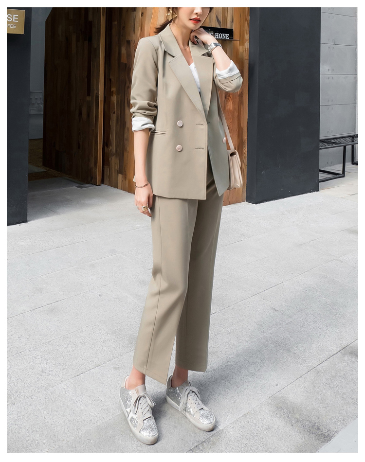https://fulmo-img-server.com/pants-set/6833b4de-2bcf-416f-86bb-bf8000fc06c7.jpg