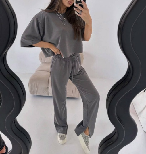 パンツセットアップ クロップド丈ゆったりパンツセット