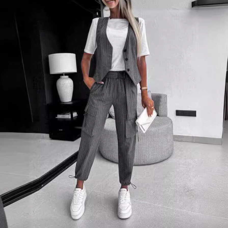 https://fulmo-img-server.com/pants-set/71f08b01-e424-4145-a7fe-9004581069af.jpg