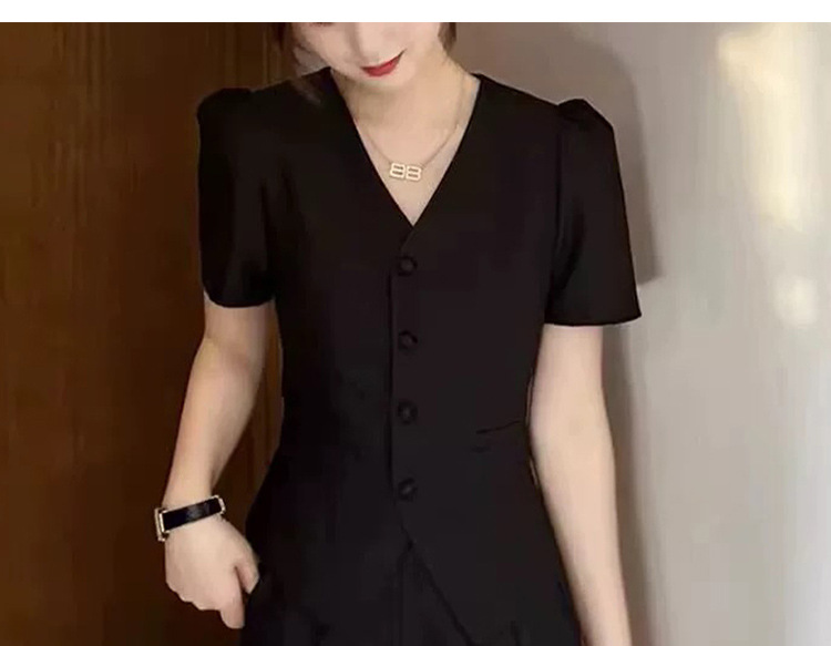 https://fulmo-img-server.com/pants-set/72157f35-2ead-4fa3-8f90-9bb682a6b8fa.jpg