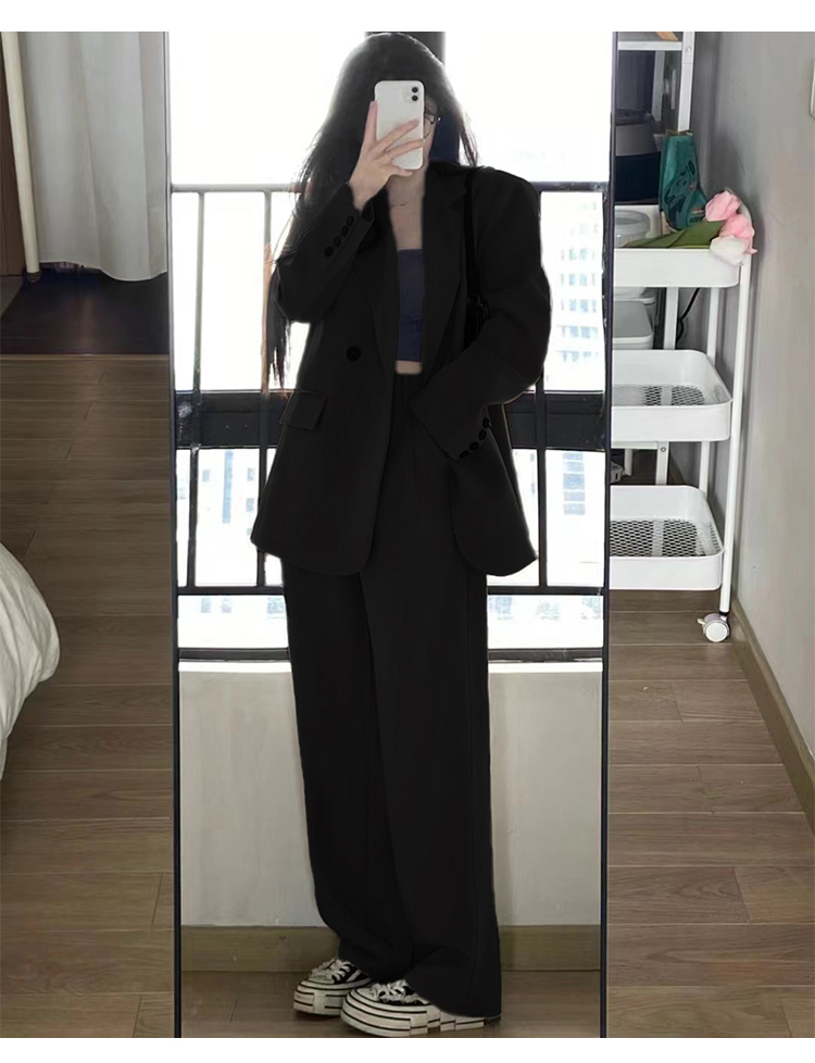 https://fulmo-img-server.com/pants-set/741d7911-d1a3-43f0-b410-95bedd456a65.jpg