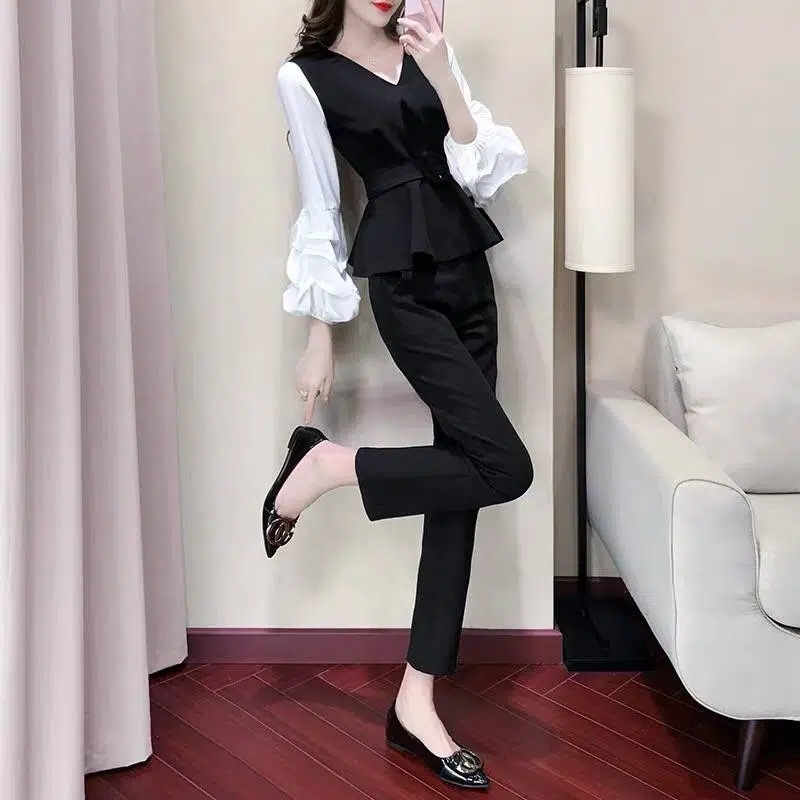 https://fulmo-img-server.com/pants-set/7426e81a-799c-4a87-b85e-74639d6631e8.jpg