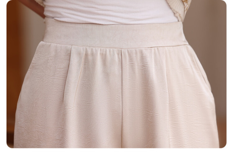 https://fulmo-img-server.com/pants-set/742c1ee2-b35c-4e77-b738-0435ed43786c.jpg