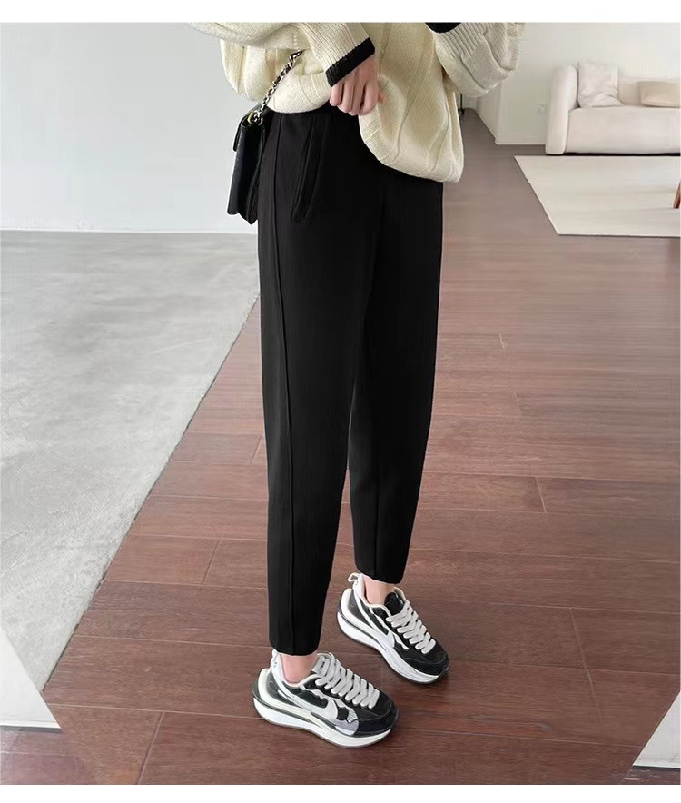 https://fulmo-img-server.com/pants-set/75927497-1fa6-4f21-a127-1b824ba04a15.jpg