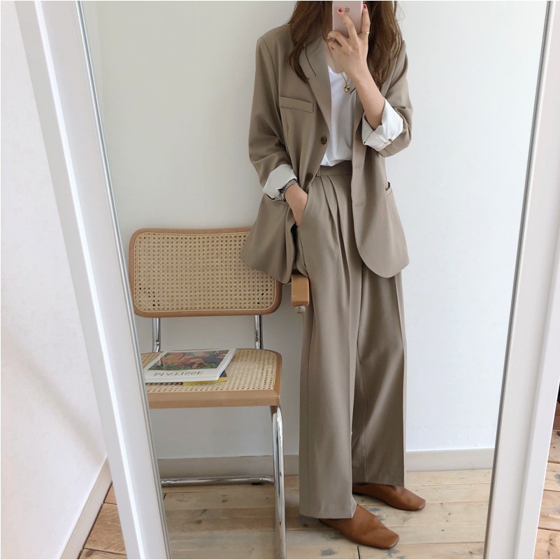 https://fulmo-img-server.com/pants-set/75d1c2fc-de20-4fc3-9dfc-ec9381c70c3e.jpg