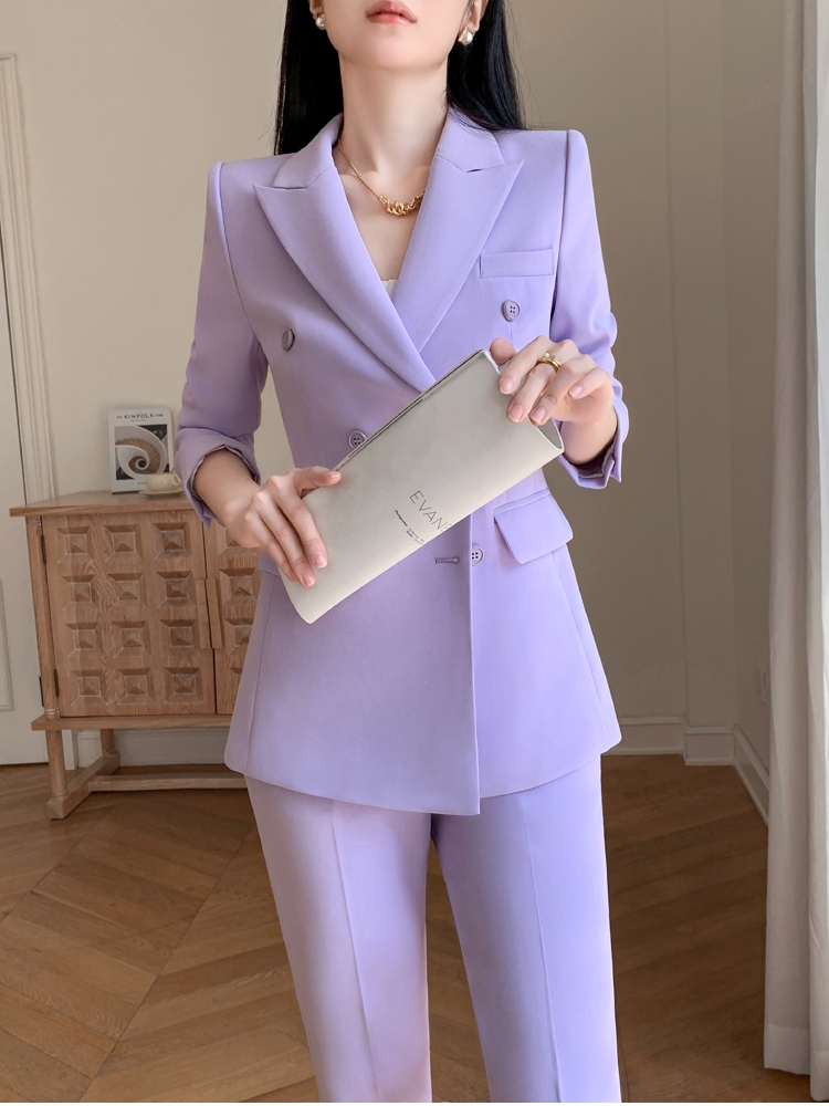 https://fulmo-img-server.com/pants-set/793aca06-1351-4d10-b49d-9e7e3bb47b29.jpg