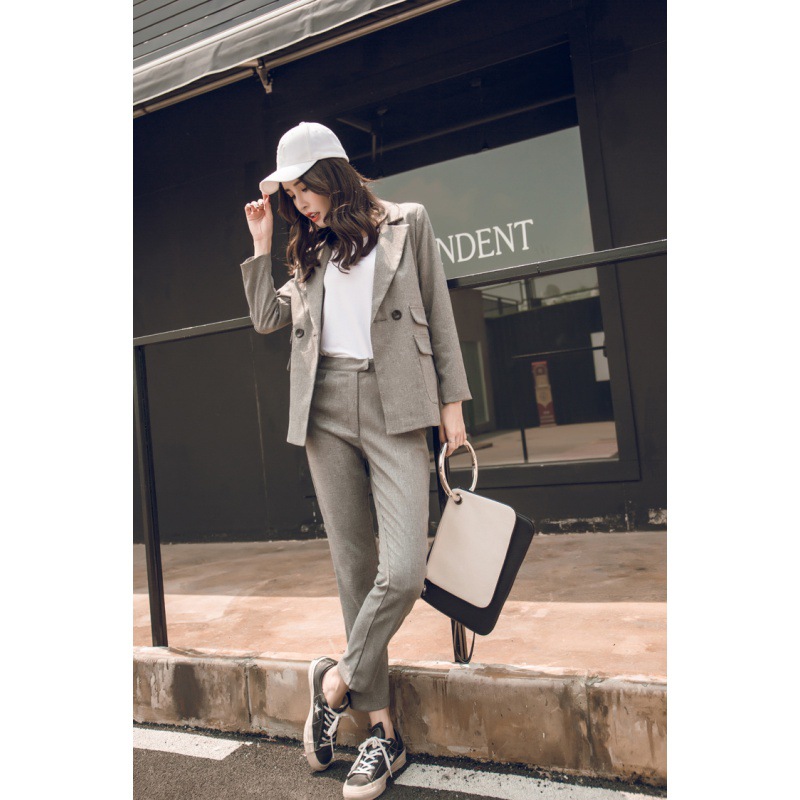 https://fulmo-img-server.com/pants-set/799c5c53-e847-450d-8cca-c9c597728c7d.jpg