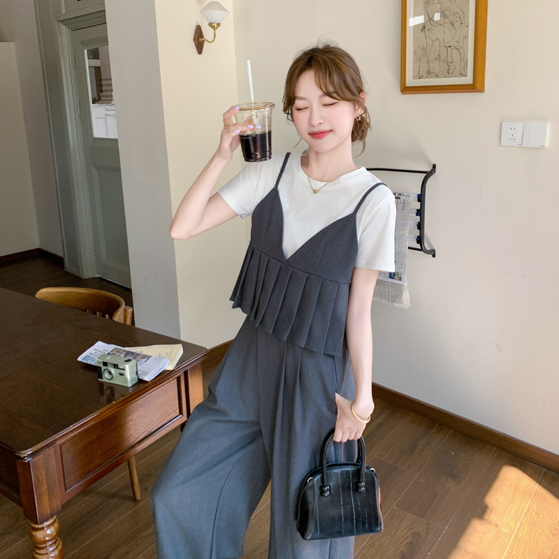 パンツセットアップ プリーツキャミソールワイドパンツ