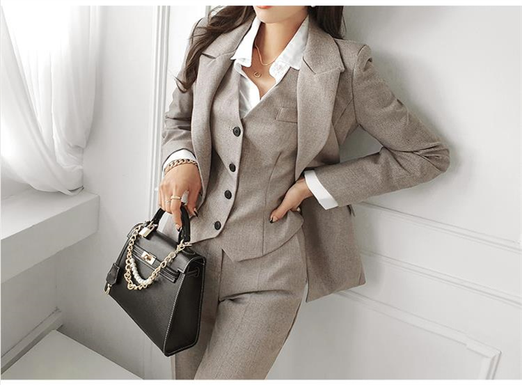 https://fulmo-img-server.com/pants-set/7c25ea08-964c-4d90-90e0-1d32ab3e31e8.jpg