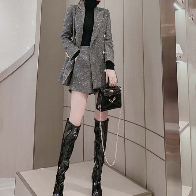 パンツセットアップ ラメツイード素材華やかジャケットショートパンツ二点組