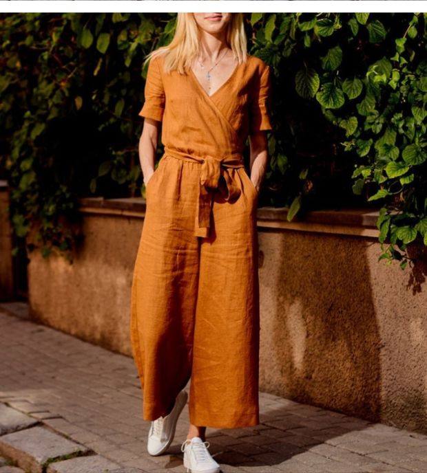 パンツセットアップ カシュクール半袖トップスとワイドパンツセットアップ