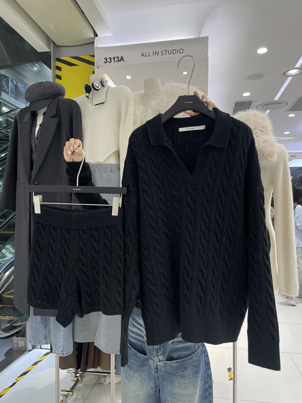 パンツセットアップ ケーブル編みニットジップアップ上下セット