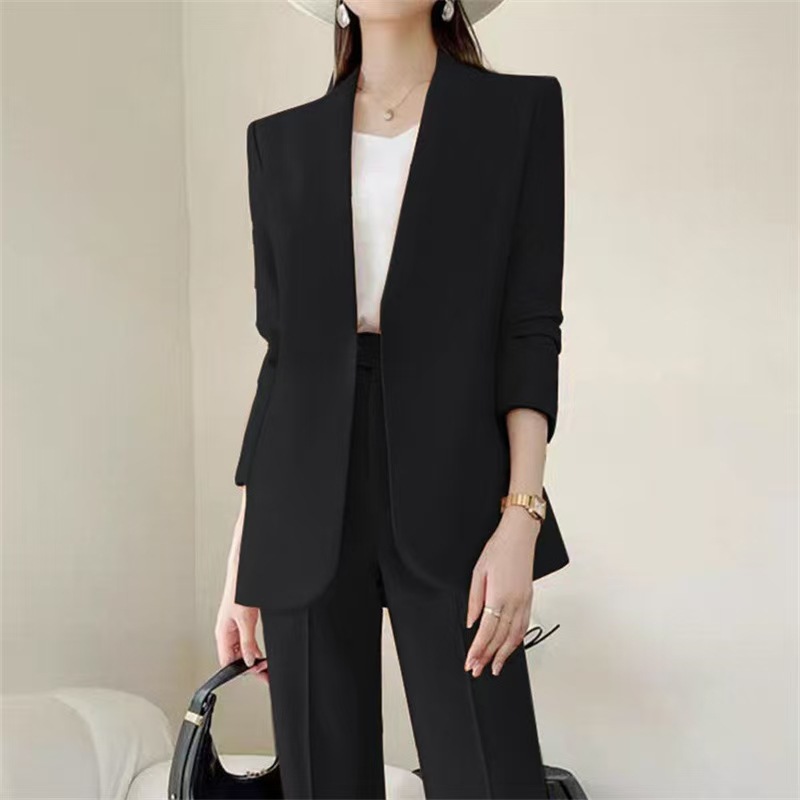 https://fulmo-img-server.com/pants-set/7e2823ac-3268-42f5-9184-eb8ebf93f8fa.jpg