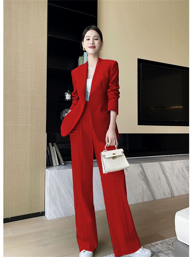 https://fulmo-img-server.com/pants-set/7ed14b50-f66d-45d9-aa46-59d4d4262252.jpg