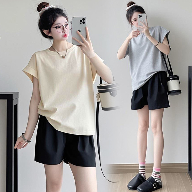 パンツセットアップ シンプル上品ショートセットアップ