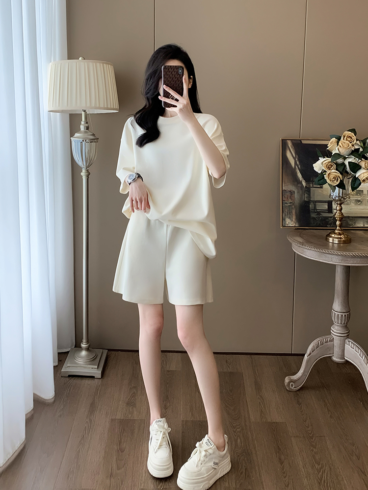パンツセットアップ なめらか素材ゆったりパンツセット