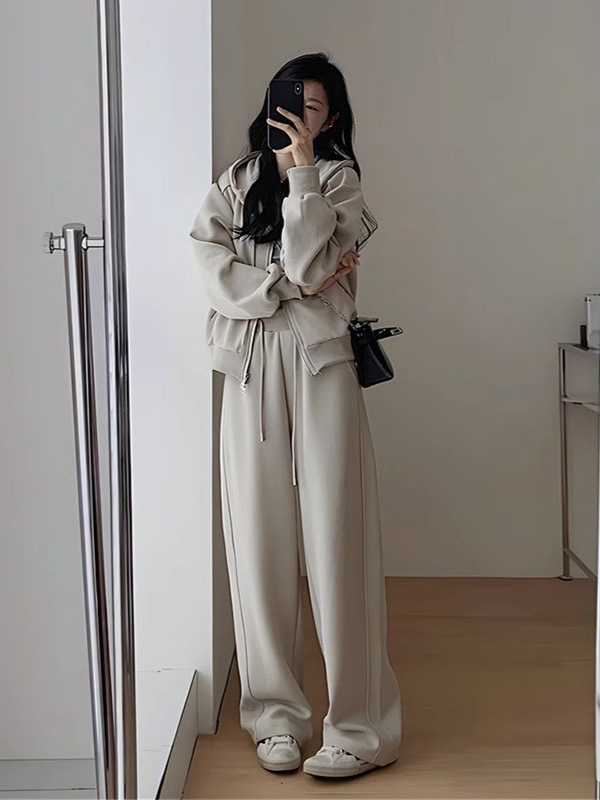 パンツセットアップ 裏起毛ジップアップパーカーとワイドパンツの上下セット