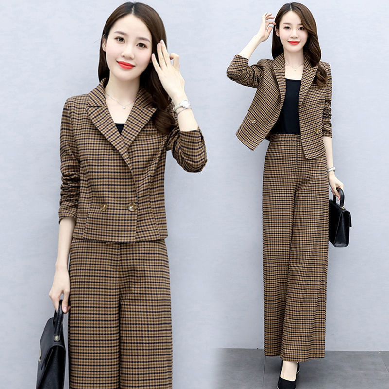 https://fulmo-img-server.com/pants-set/87bd687b-ab4d-4ccc-9c24-f6f9b2ce9815.jpg