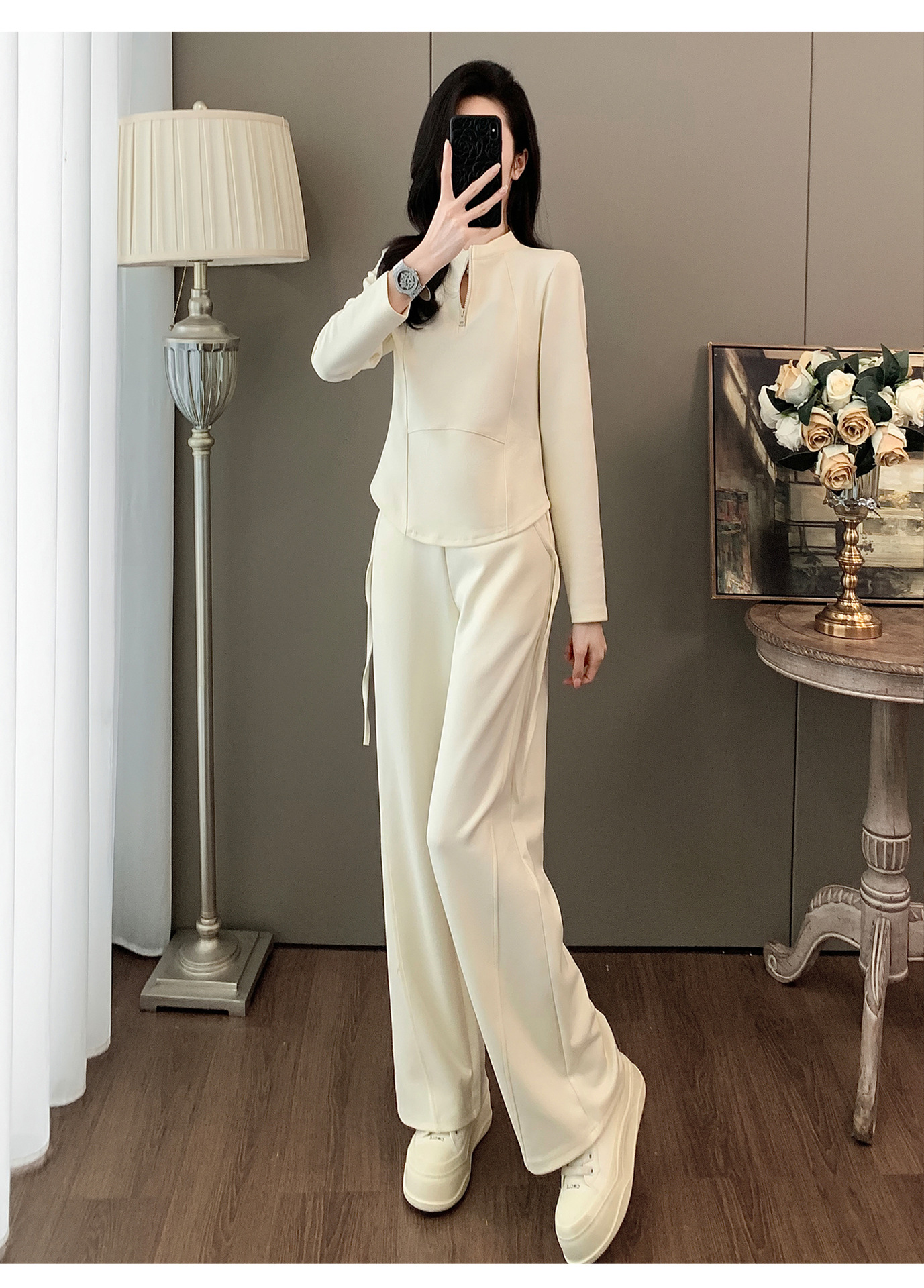 https://fulmo-img-server.com/pants-set/8a4c2a59-dd5a-4f91-b9b0-0007d2c4a4dc.jpg