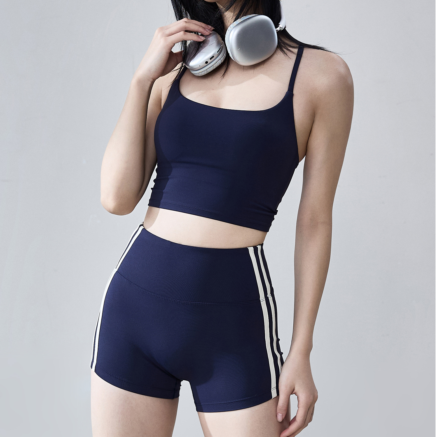 パンツセットアップ ショート すっきりライン サイド切替ショート