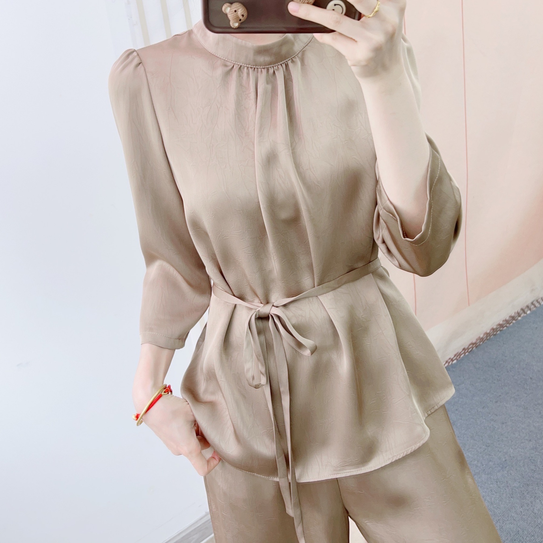 パンツセットアップ 立体感あるベルト付きワイドパンツセット
