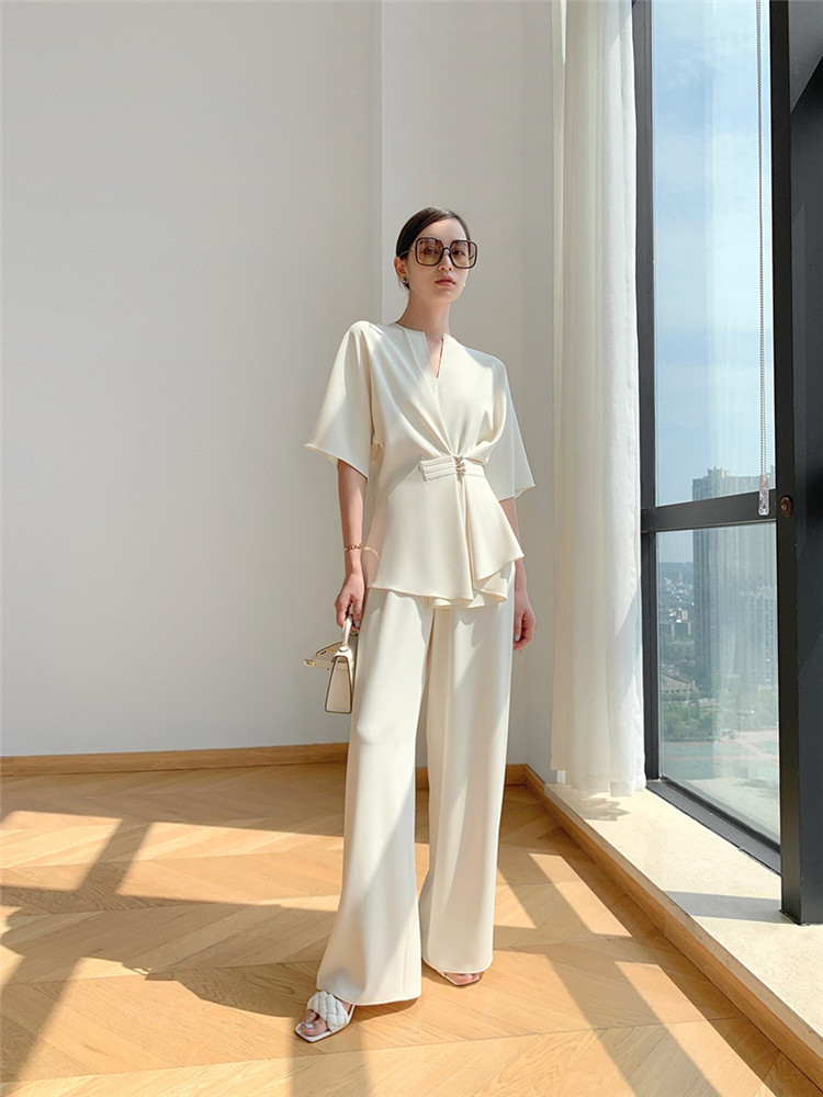 ブイネック二点セット レディース ワイドパンツセットアップ