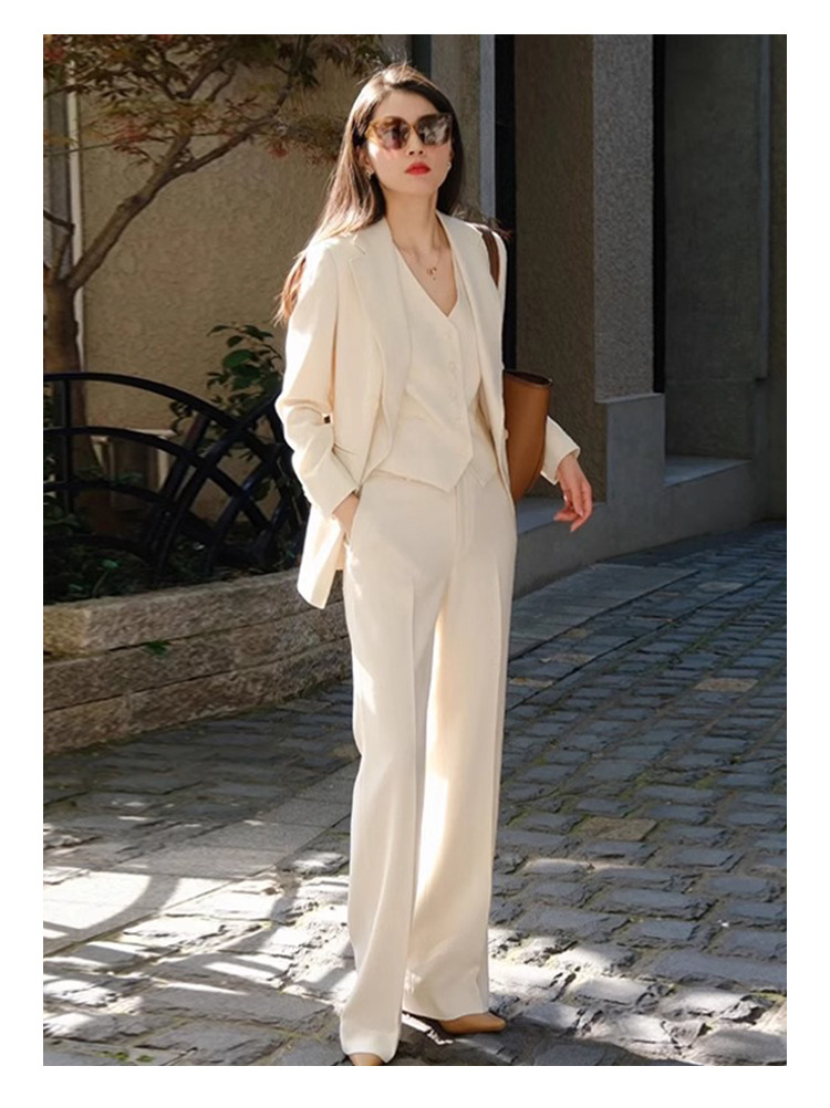 パンツセットアップ 三点セット襟なしジャケット付きベスト付きパンツスーツ