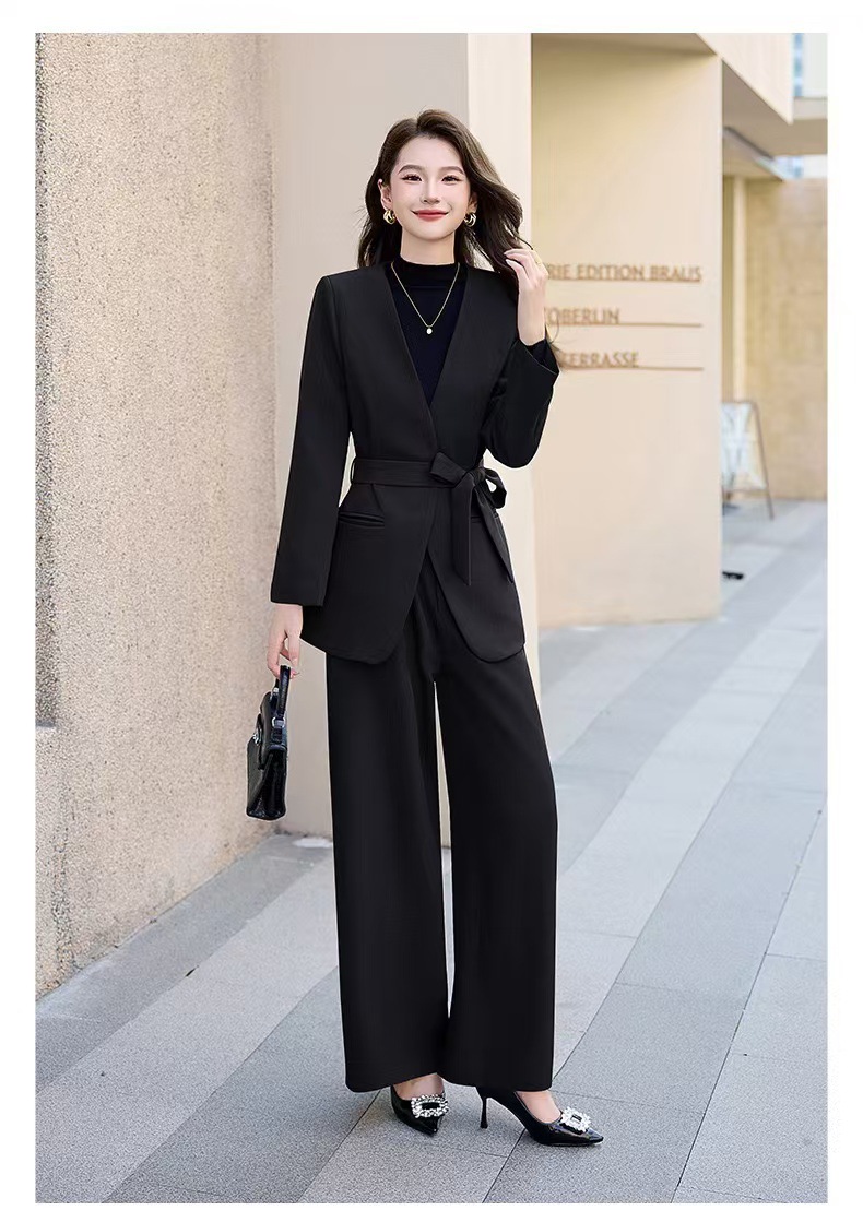 https://fulmo-img-server.com/pants-set/8d9ebf88-aa73-46ea-9457-58447360b619.jpg