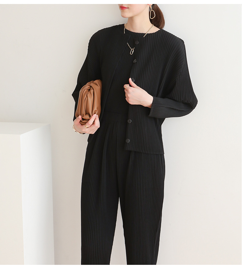 パンツセットアップ プリーツリラックスセットアップ