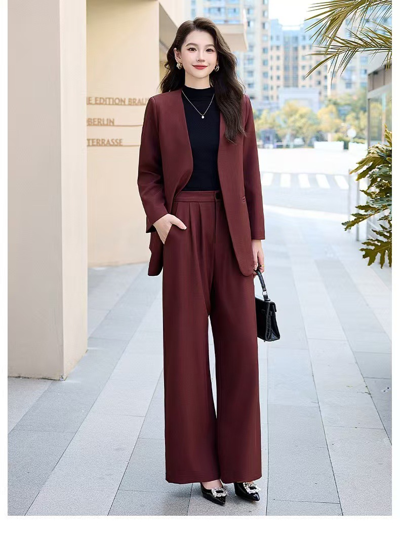 https://fulmo-img-server.com/pants-set/8f4d312e-fd87-4bca-9293-d0aa00a71713.jpg