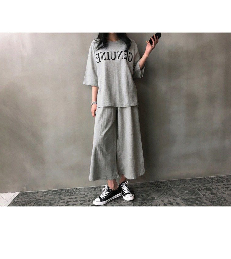 https://fulmo-img-server.com/pants-set/8fbe0b3c-13f7-4dd8-922e-df523e27ac6d.jpg