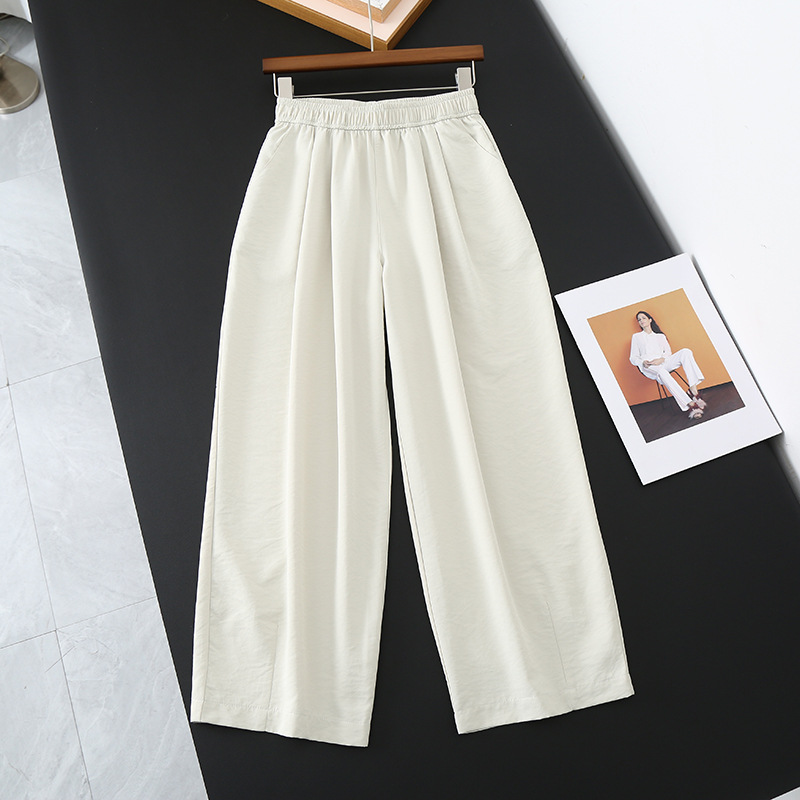 https://fulmo-img-server.com/pants-set/9141376a-e4c5-4a91-8be7-d67890e1b1b8.jpg