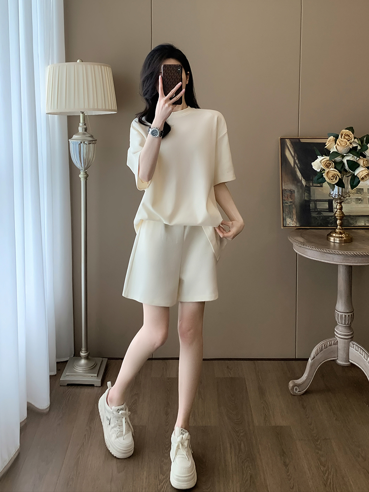パンツセットアップ なめらか素材ゆったりパンツセット