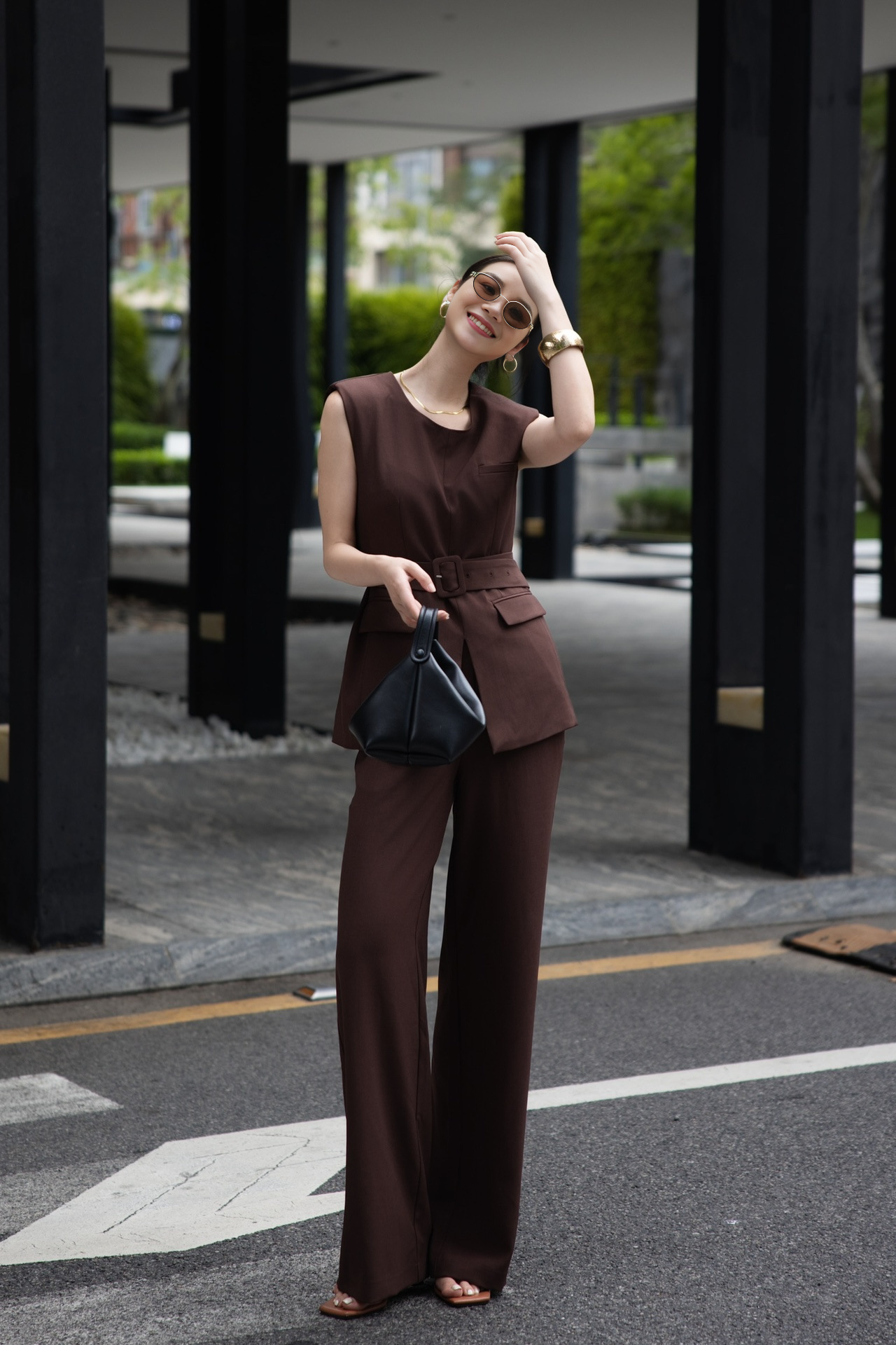 パンツセットアップ 洗練ノースリーブベスト ワイドパンツセット