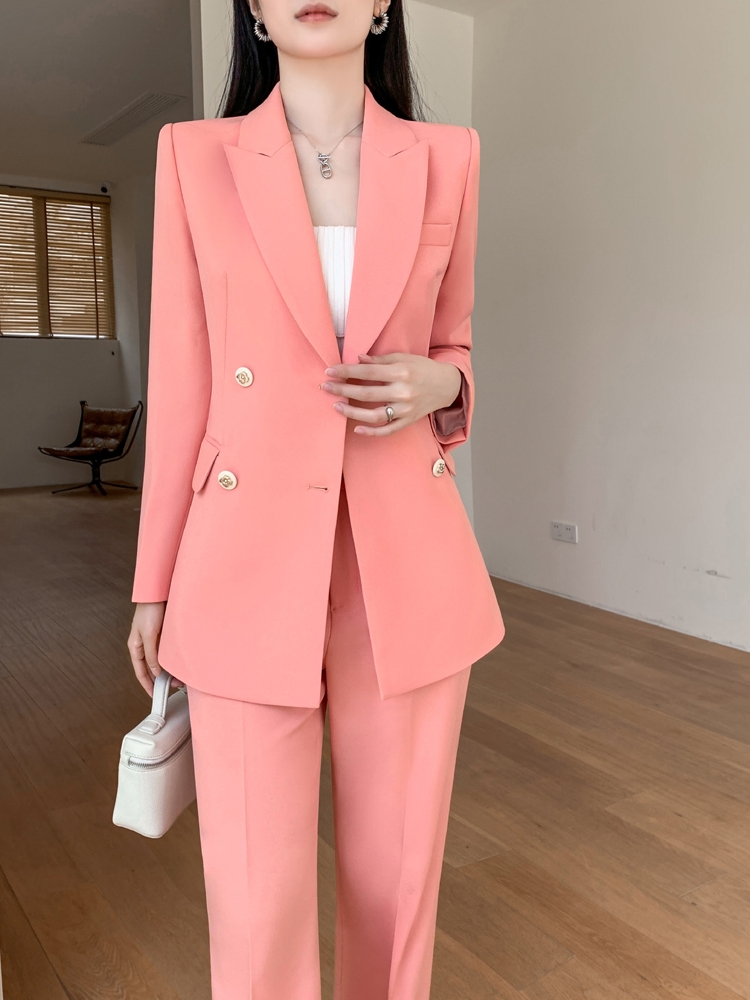 https://fulmo-img-server.com/pants-set/93cff1f4-3319-4eec-a12c-4a62c8762314.jpg