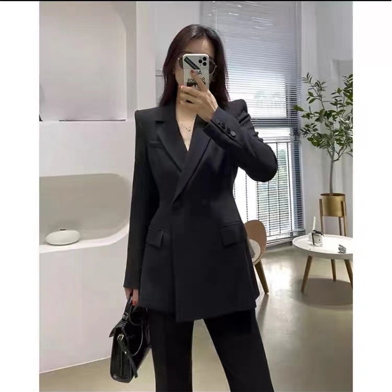 パンツセットアップ 洗練されたダブルブレストジャケット二点式パンツセットアップ
