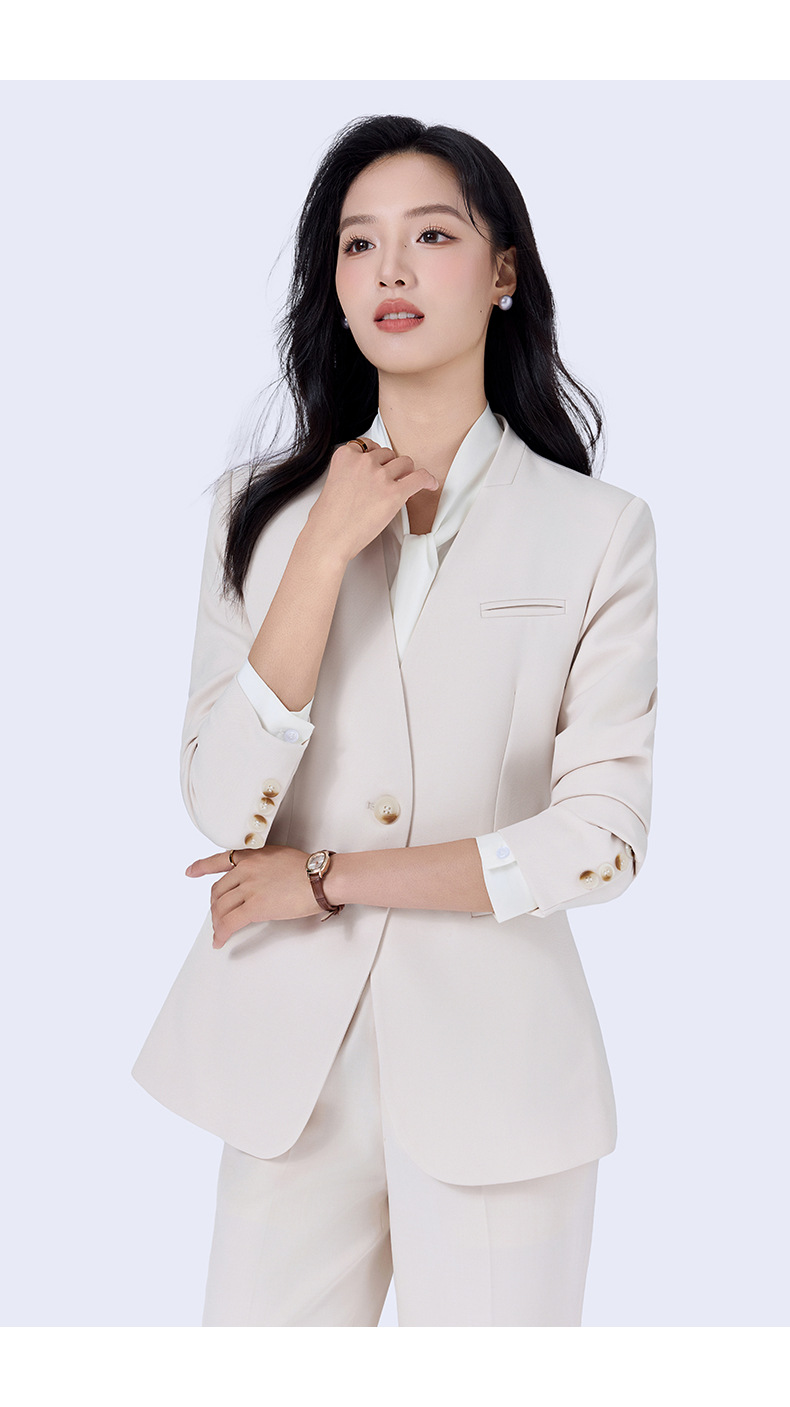 https://fulmo-img-server.com/pants-set/9583d0b6-e6b8-4b43-8d7b-7a84ee1c1b7e.jpg