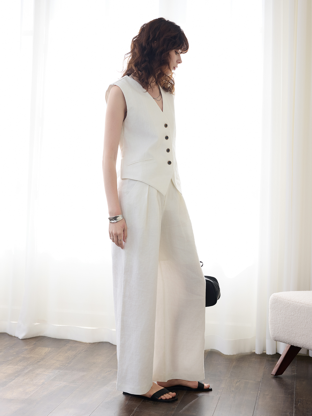 https://fulmo-img-server.com/pants-set/95b5f407-1944-4b13-9192-e2b05301e152.jpg